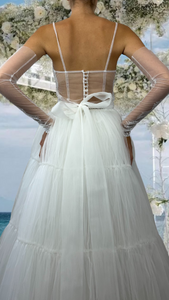 Suknia ślubna/wieczorowa (bez rękawków)/ Wedding/ evening dress (sleeveless) KARATO