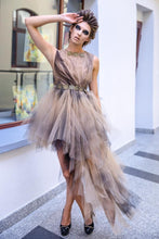 Laden Sie das Bild in den Galerie-Viewer, GOLDIANA Wieczorowa Suknia /Evening Dress