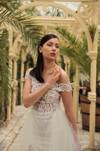 Cargar imagen en el visor de la galería, DOMINIKA Suknia Ślubna / Wedding Dress