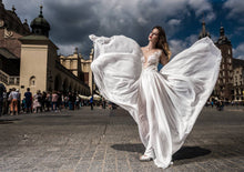 Laden Sie das Bild in den Galerie-Viewer, MARGARET Suknia Ślubna / Wedding Dress